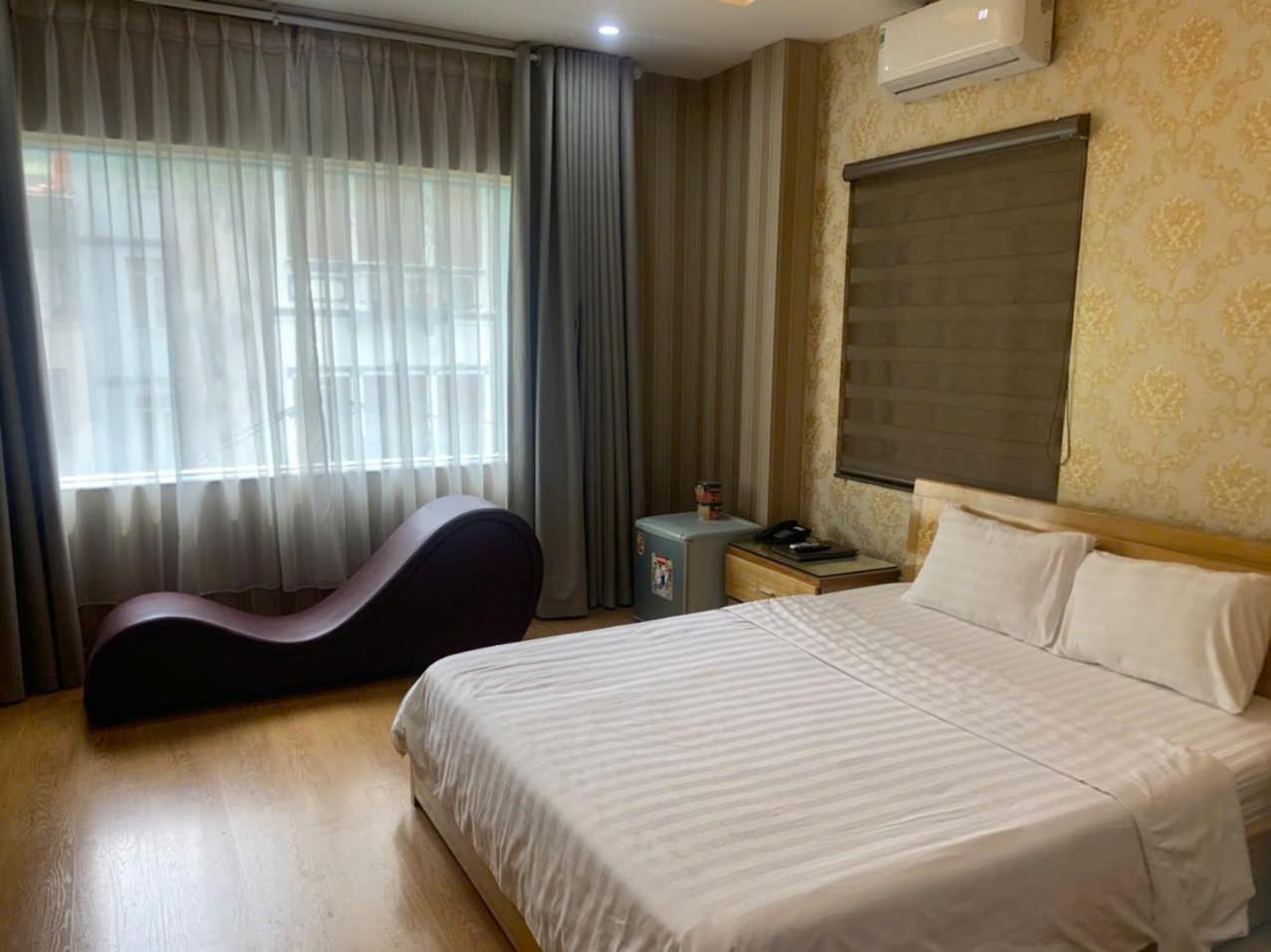 Venus Hotel Ha Noi Hanoi Exterior photo